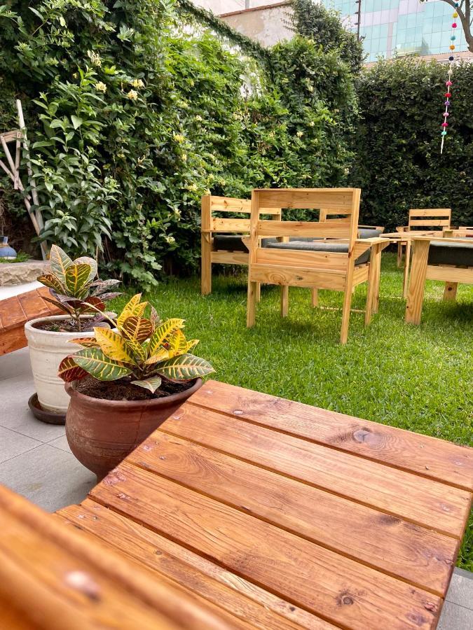 Casaroma Hostels Ліма Екстер'єр фото
